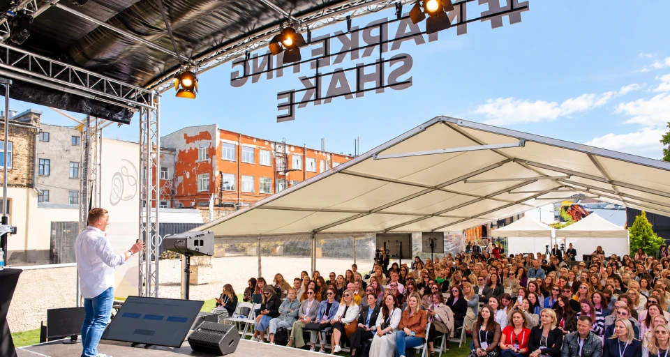 Marketing Shake 2026 mājaslapas dizains